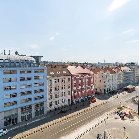 Brand New Studio Apartment #51 With Free Secure Parking In The Center Praga Exterior foto