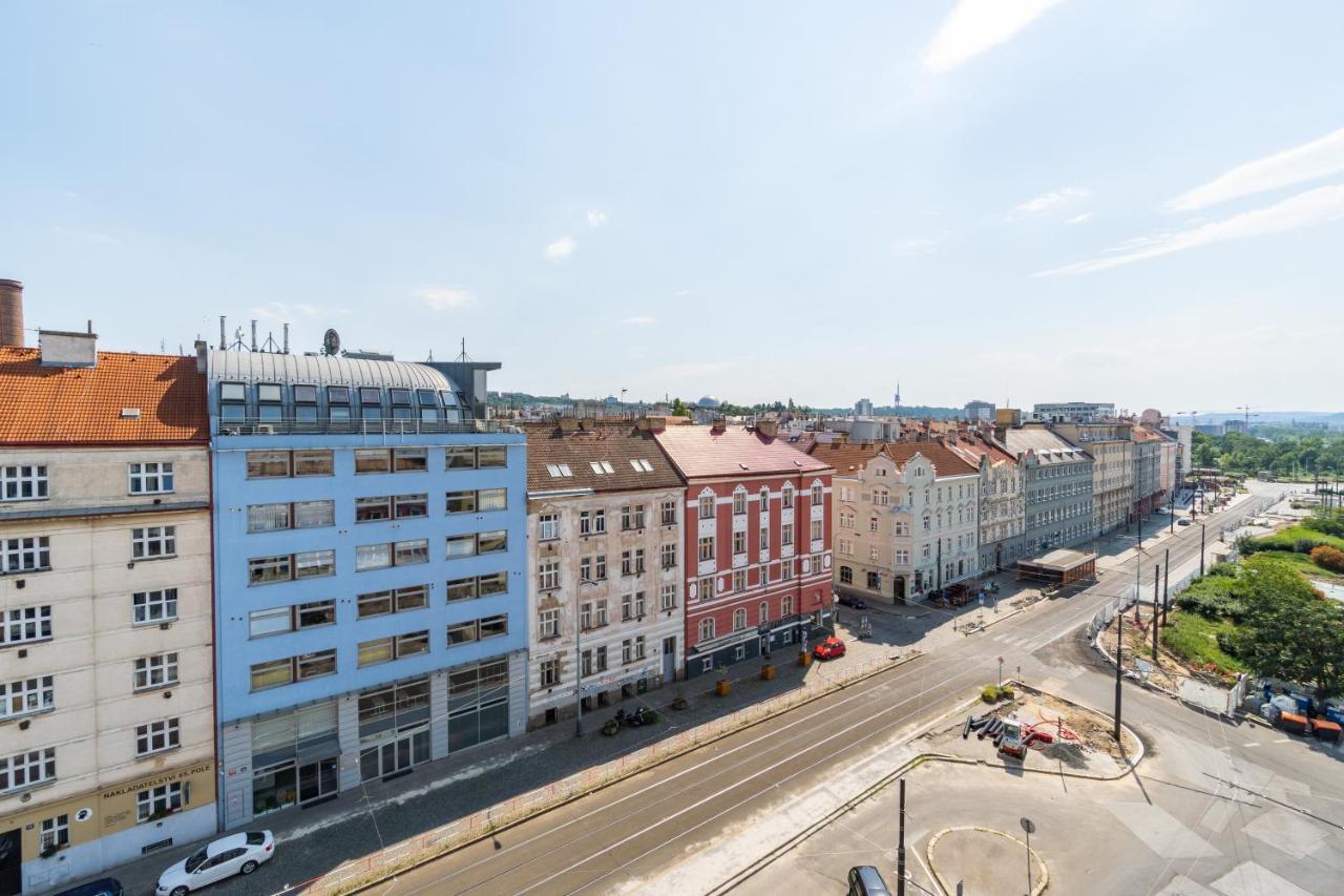 Brand New Studio Apartment #51 With Free Secure Parking In The Center Praga Exterior foto